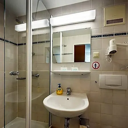 City-pension Hotel 3*